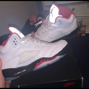 Jordan 5 Fire Red